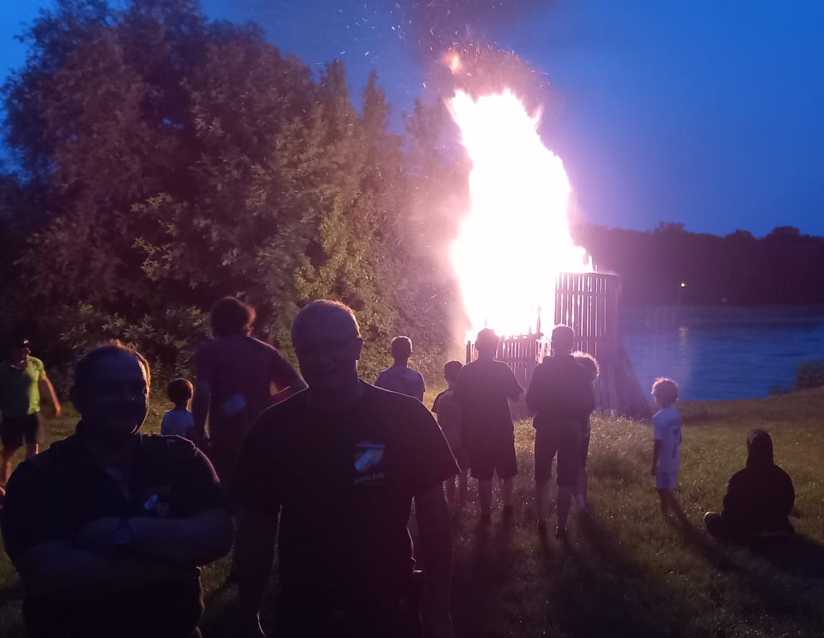 Brandsicherheitswache bei der Sommersonnwendfeier